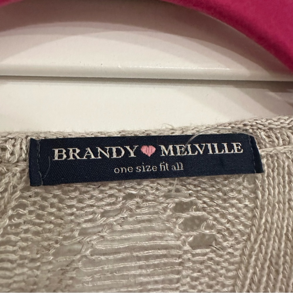 Brandy Melville Neutral Lightweight Sweater - Picture 2 of 5